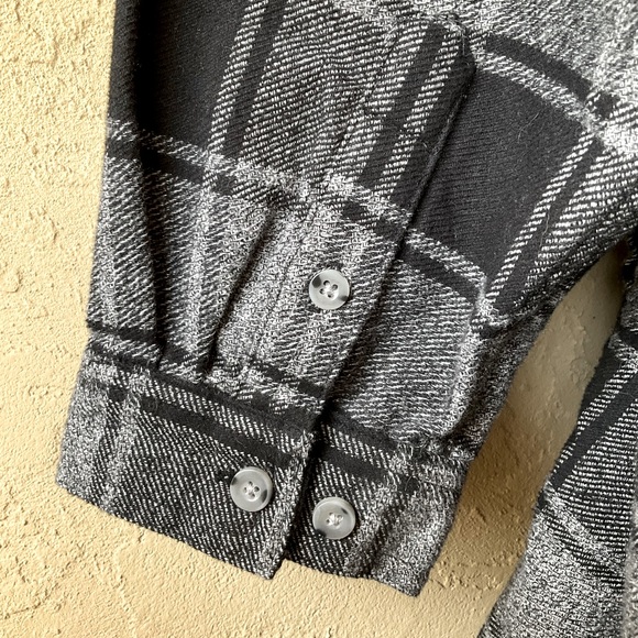 DULUTH TRADING Flannel Duster - Picture 12 of 14